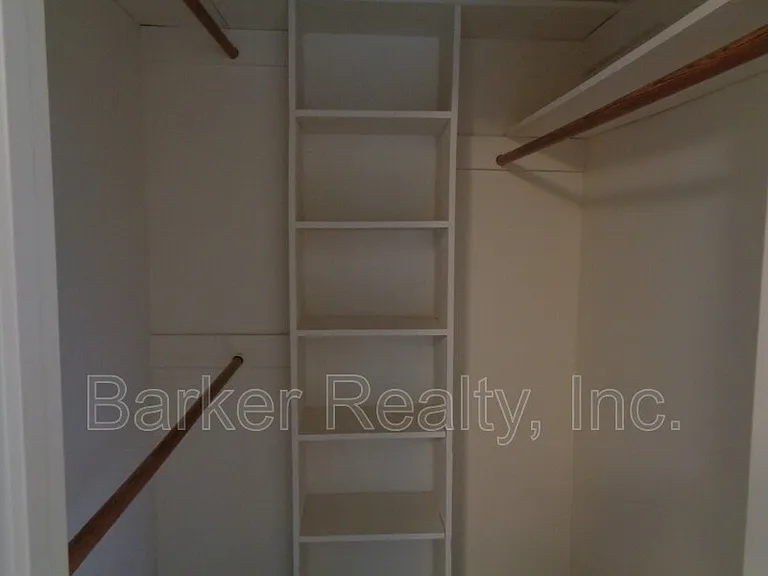 8031 Perry Creek Rd — Photo 12
