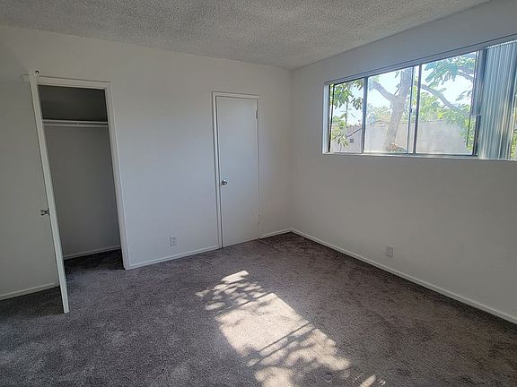 4th image of 8456 Blackburn Ave #10