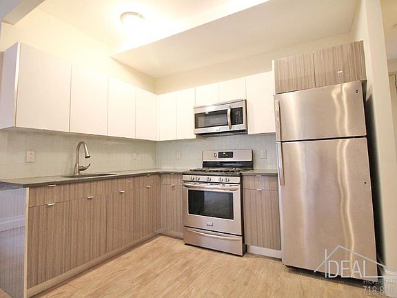 5th image of 10213 Corona Ave APT 2F