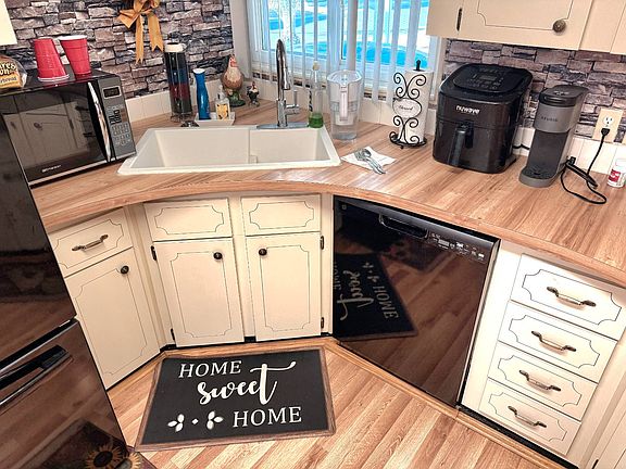 3rd image of 7100 Ulmerton Rd Lot 2045