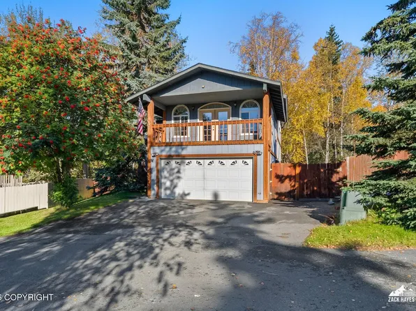 19127 Unalaska Cir, Eagle River, AK 99577