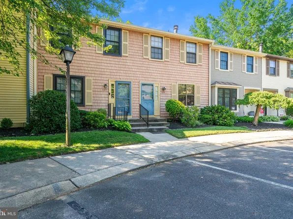 624 Kings Croft, Cherry Hill, NJ 08034