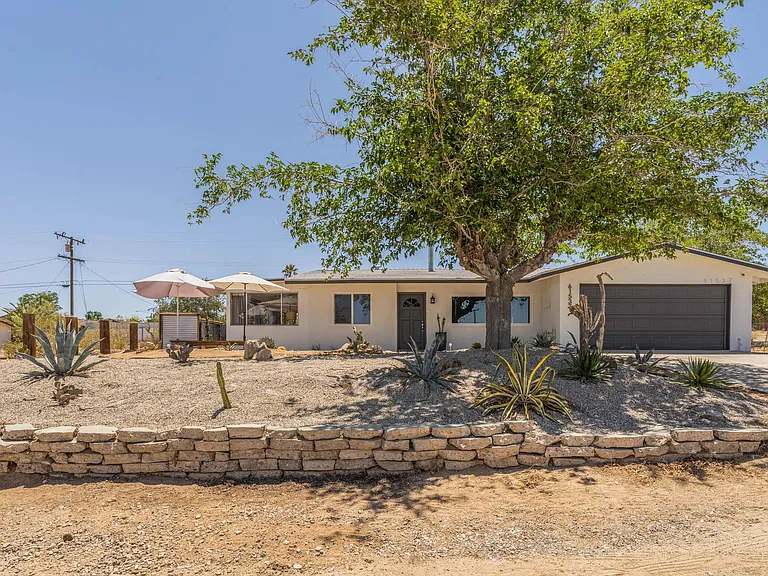 61537 Valley View Dr — Photo 42