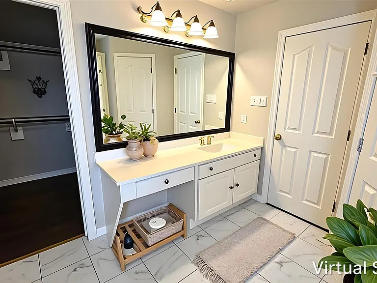 7511 S Linpar Ct — Photo 26