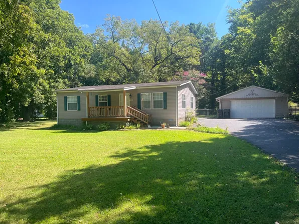 1226 Yarbro Ln, Paducah, KY 42003
