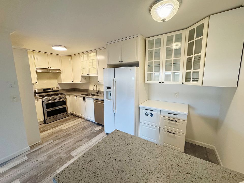 1st image of 1101 W Macarthur Blvd Unit 187