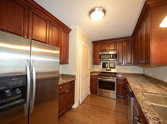 3rd image of 420 E Waterside Dr Unit 308