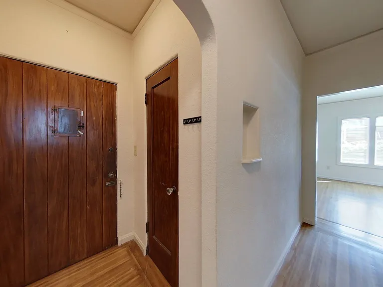 2030 Dwight Way — Photo 8
