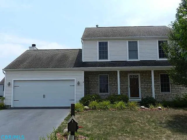 8375 Emerick Close photo 1
