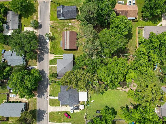 5th image of 814 Kaufman St S