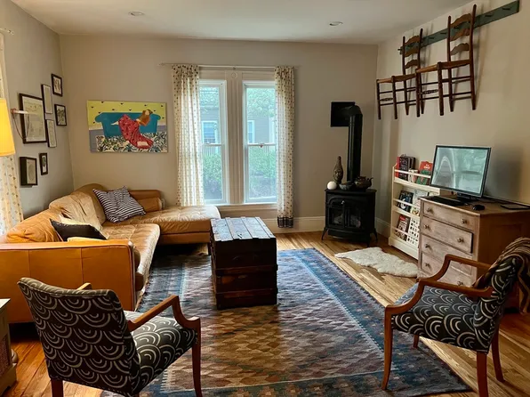 20 Rushmore St #20, Brighton, MA 02135