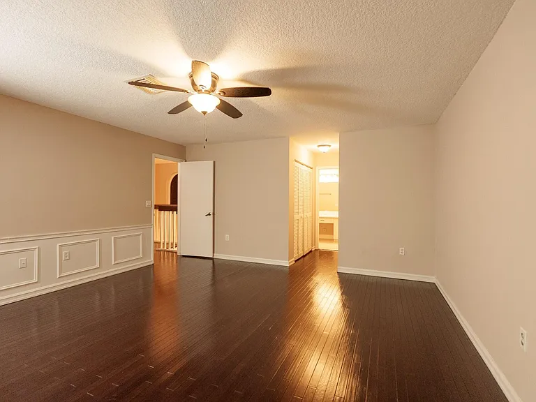 7251 NW 24th Ct — Photo 19