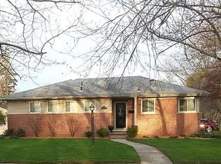 31745 Sheridan Dr, Beverly Hills, MI 48025