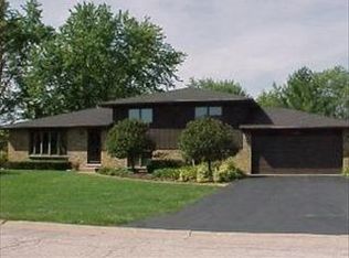 36176 N Falcon Dr, Ingleside, IL 60041