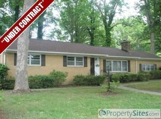 38 Patton Dr, Newport News, VA 23606