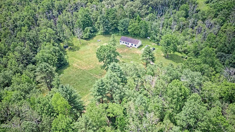 4th image of 998 Black River Road