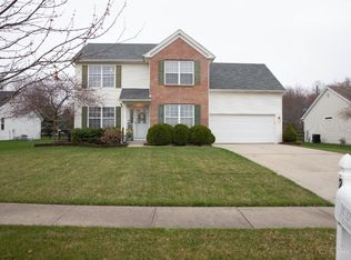 2396 Vista Lake Dr, Batavia, OH 45103