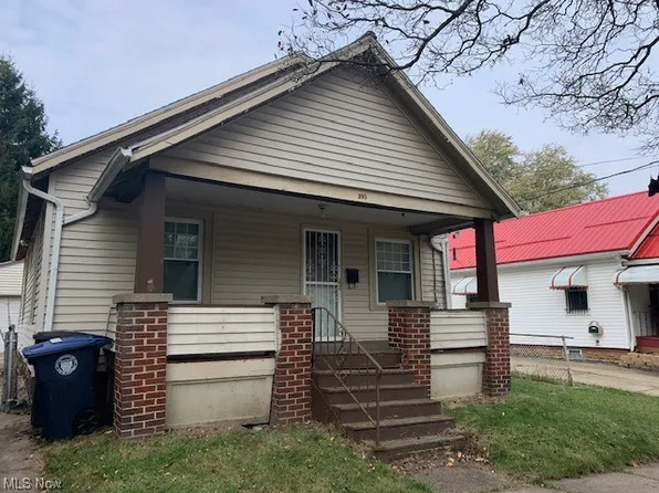 590 Ardella Ave, Akron, OH 44306