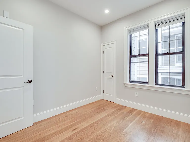 9 Ward St #301 — Photo 31