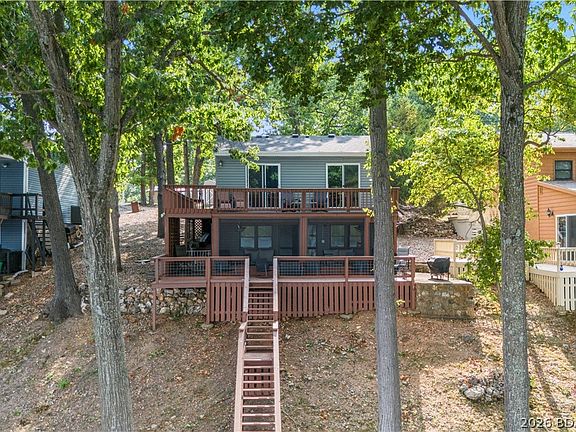 2nd image of 2845 Twin Rivers Point
