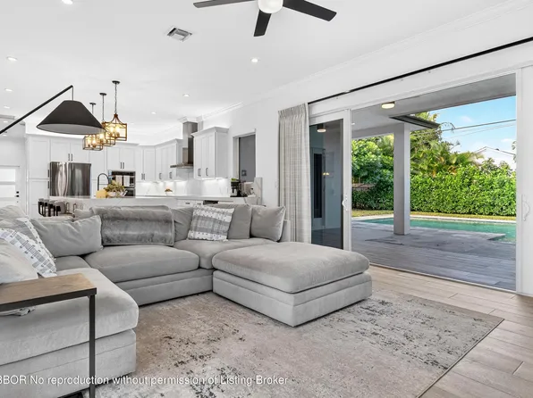 301 Pilgrim Rd, West Palm Beach, FL 33405