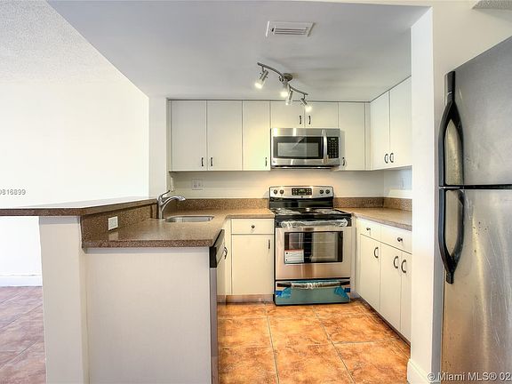 5th image of 510 NW 86th Pl