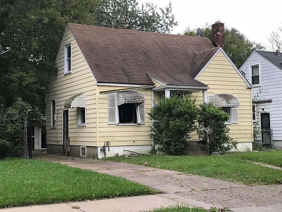 2nd image of 12406 Lansdowne St