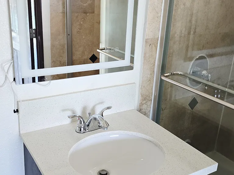 2230 E Ocean Blvd #19 — Photo 43
