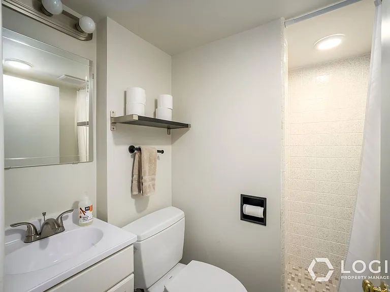 3760 E Millstream Dr — Photo 22