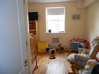 Rented by Urban Realty NYC