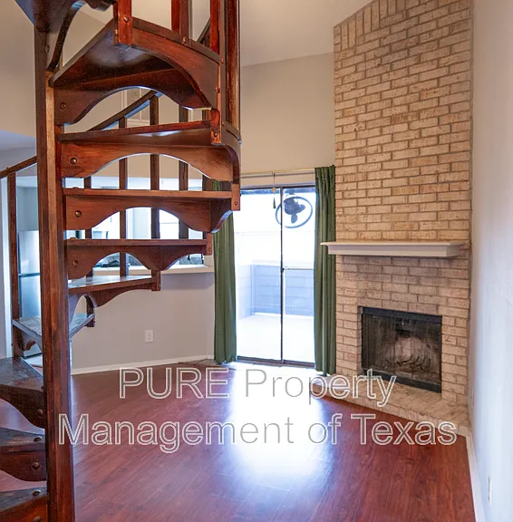 2500 Burleson Rd #521 — Photo 4