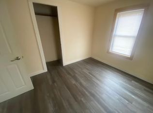 301 Meadow Ave #1, East Peoria, IL 61611