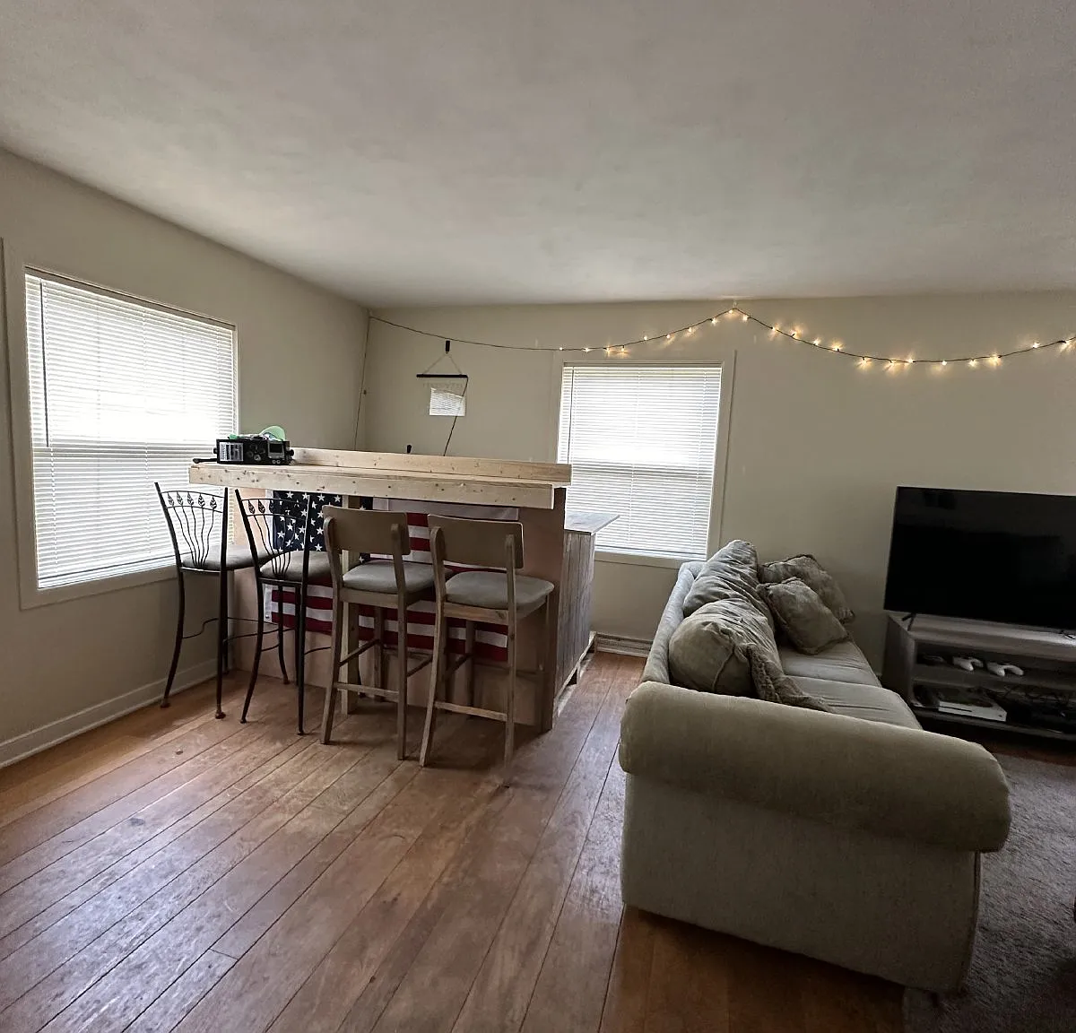 3 bed, 1.5 bath, $610 — Photo 4