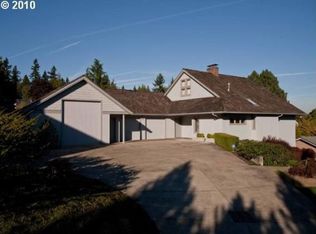 1817 SW Dickinson Ln, Portland, OR 97219