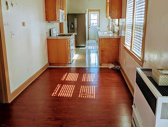 3rd image of 4269 47th St