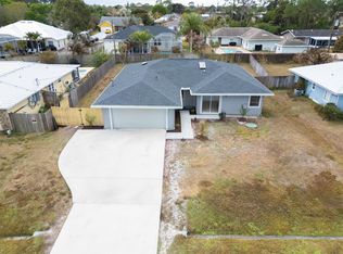 382 NE Genesee Ave, Port Saint Lucie, FL 34983