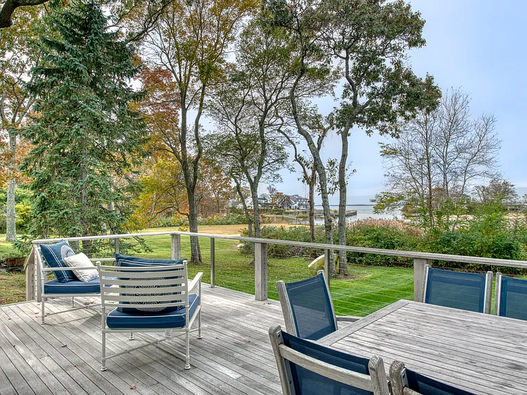 25 Lake Dr — Photo 11