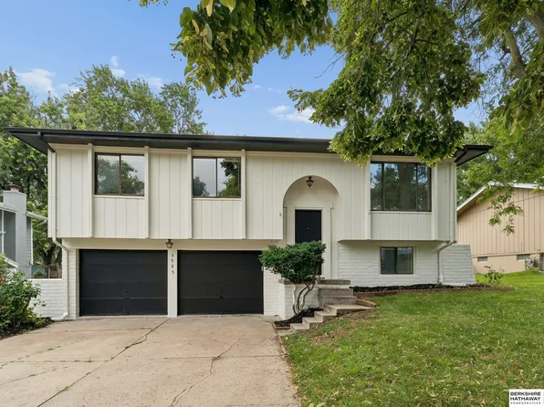 5085 S 105th St, Omaha, NE 68127