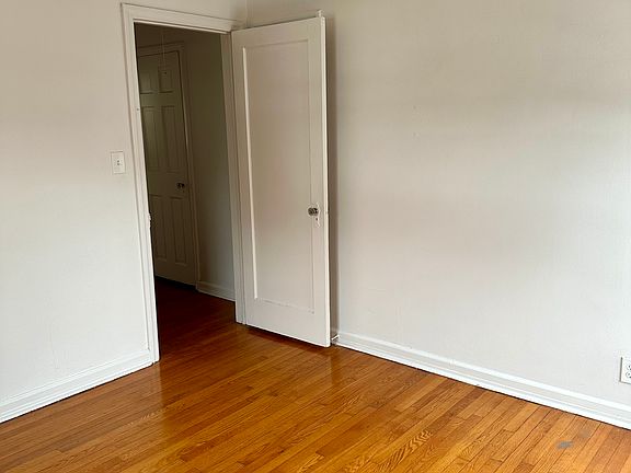 5th image of 588 Franklin Ave APT 3