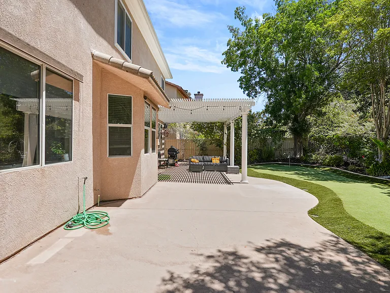 33389 Barrington Dr — Photo 34