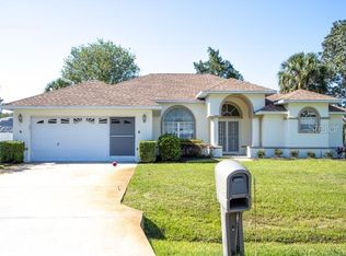 4 Winterling Pl, Palm Coast, FL 32164