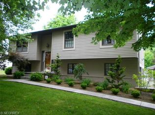 14380 South Ave, Columbiana, OH 44408