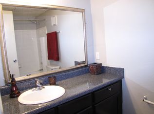 1008 Cooper Square Cir, Arlington, TX 76013