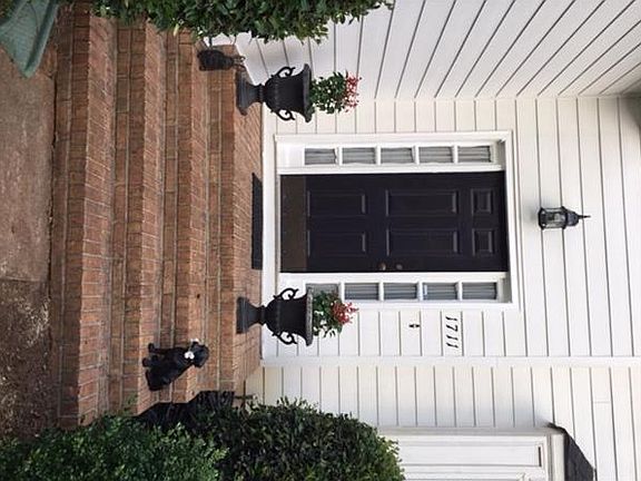 2nd image of 1711 Windsor Chase Ct