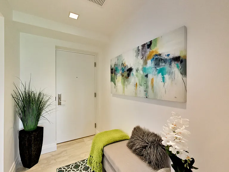 42 Glen Elm Ave #206 — Photo 83