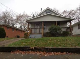 944 Nevin St, Akron, OH 44310