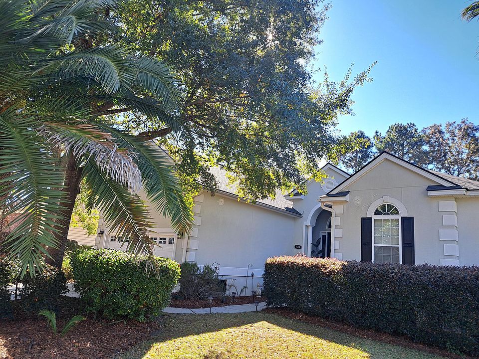 1st image of 1584 Oakhurst Dr