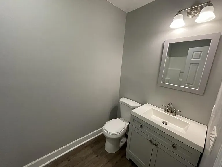 247 Woods St — Photo 12