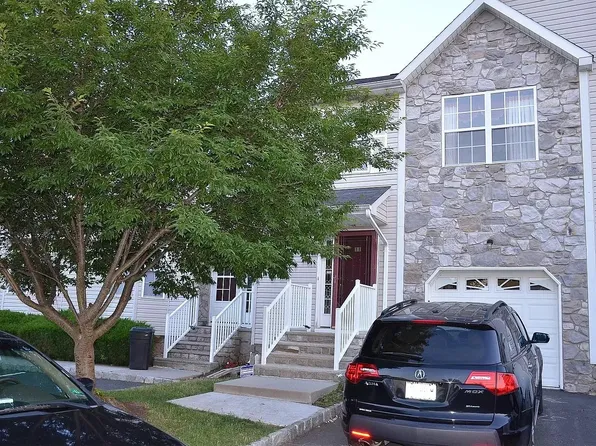 11 Jill Ct, Somerset, NJ 08873