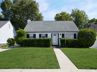 158 Warwick Rd, Elmont, NY 11003